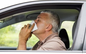 Alergias y conducción: precauciones al volante